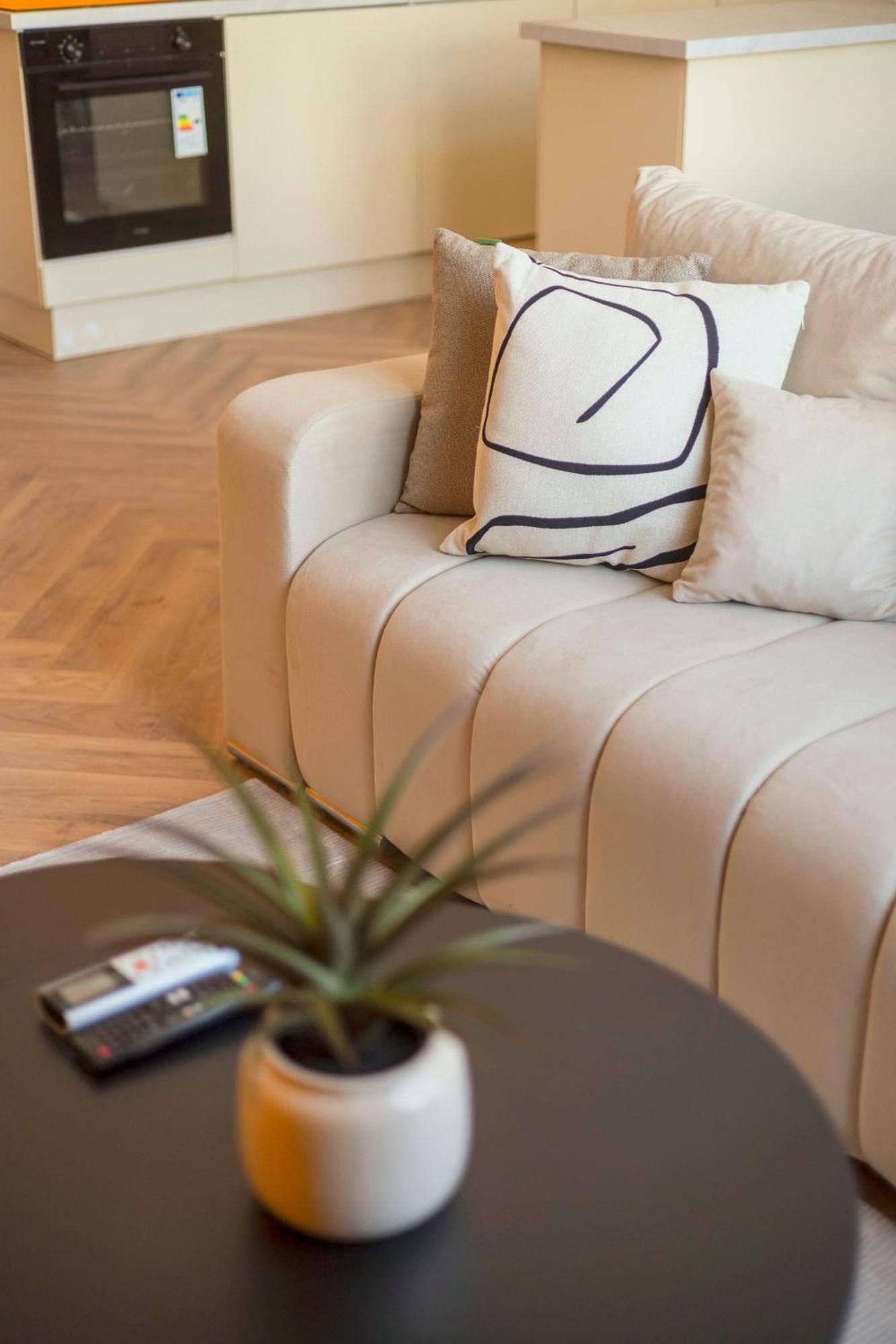 Exclusive Central 3Bedrm Stylish Residence By Prestige Homes Budapest Esterno foto
