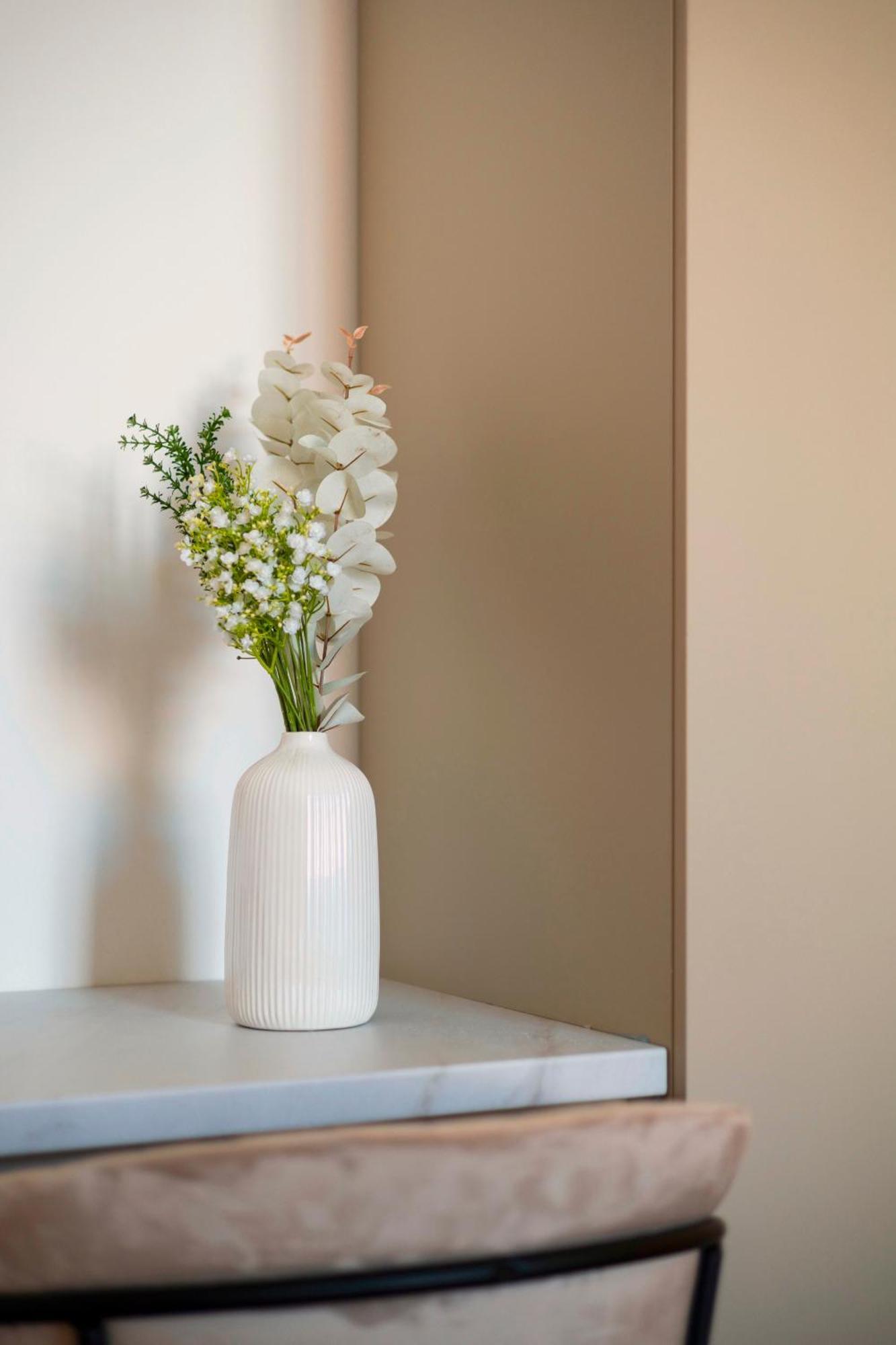 Exclusive Central 3Bedrm Stylish Residence By Prestige Homes Budapest Esterno foto